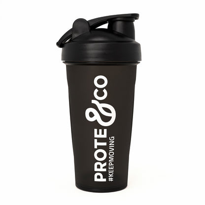 Shaker negro Prote&Co 600ml libre de BPA con mezclador metálico para batidos